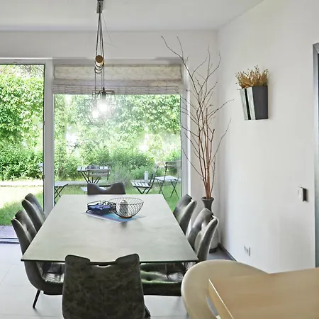 Passion Garden Apartment